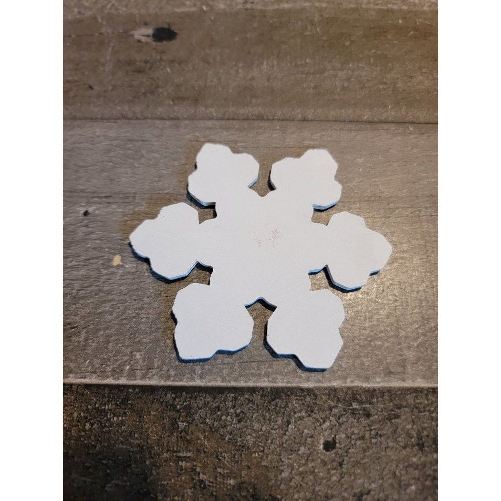 Wooden white snowflake xmas decor